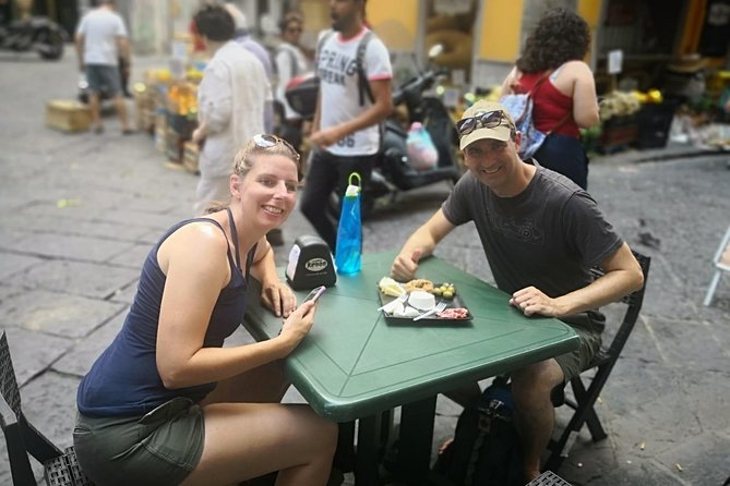 Historical and Street Food Walking Tour of Naples - Taking in Neapolitan Food Culture
