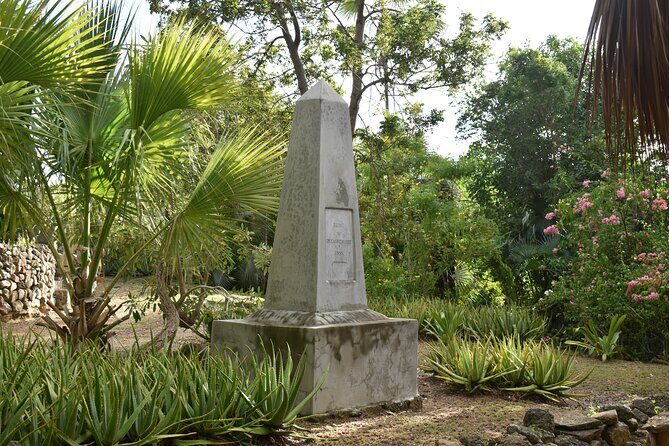 Historical attractions of Alexander Hamillton Mother's Gravesite - Key Points