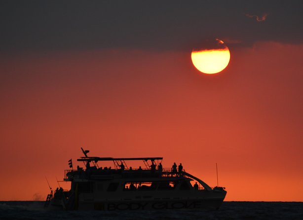 Historical Dinner Cruise to Kealakekua Bay - Meeting and Boarding Information