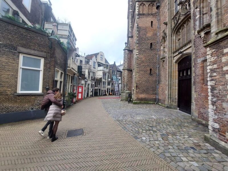 Historical Gouda: Private Tour With Local Guide - Important Tour Information