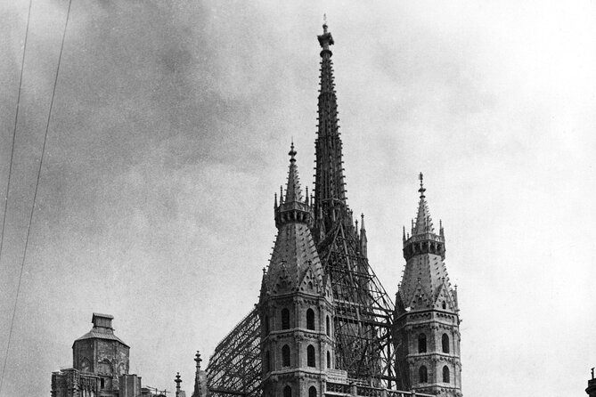 Historical Hitler Walking Tour of Vienna - Directions