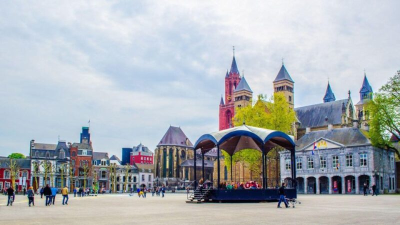 Historical Maastricht: Private Tour With Local Guide - Meeting Point Information