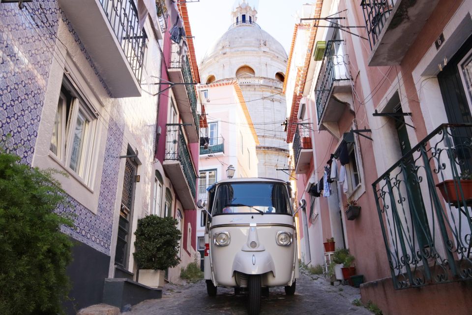 Historical Tour in Lisbon - 1 Hour - Private Tuk Tuk Tour - Tour Overview