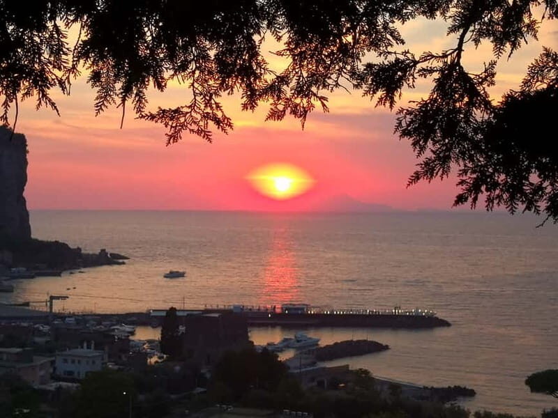 History and tasting of Neapolitan cuisine on the sea terrace - Final Thoughts