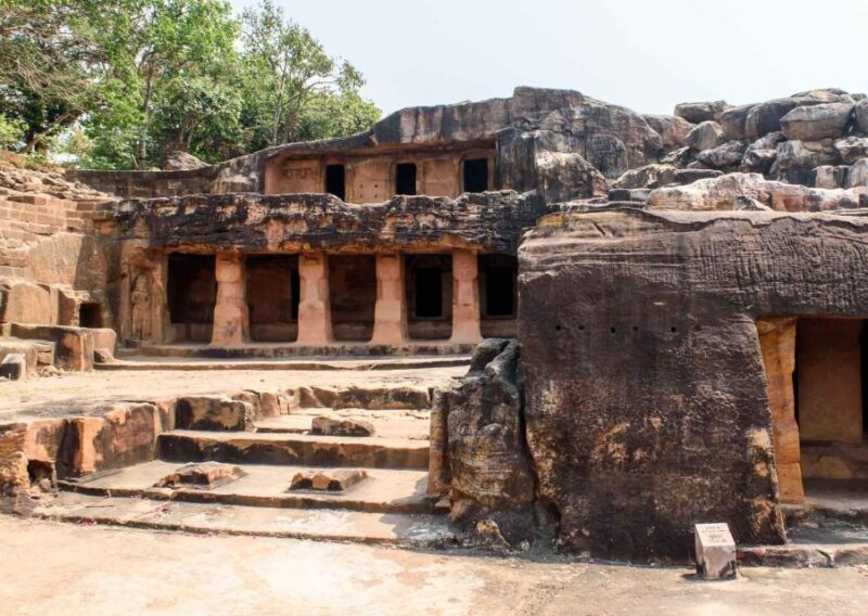 History Buffs Trails in Bhubaneswar (3 Hours Guided Tour) - Key Points