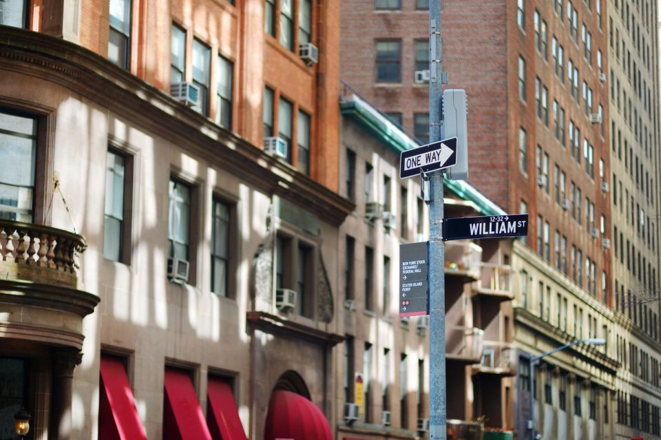 History of Lower Manhattan In App Audio Tour - Exploring Historic Lower Manhattan