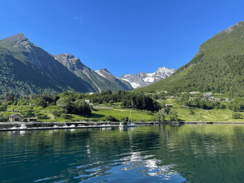 Hjørundfjord Fjord Cruise Afternoon Rountrip from Ålesund - Setting the Stage: What to Expect on the Fjord Cruise