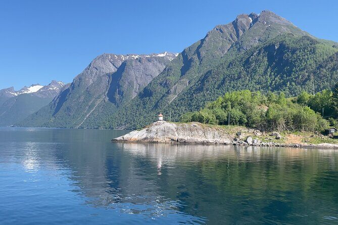 Hjørundfjord Fjord Tour Roundtrip from Ålesund - Who Is This Tour Best For?