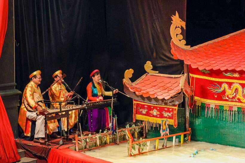 Ho Chi Minh: Authentic Vietnamese Dinner & Water Puppet Show - Overview of the Experience