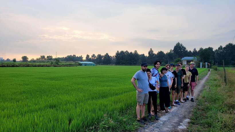 Ho Chi Minh City: 2-Day Bike & Kayak Mekong Delta Tour - Cooking Class and Lunch