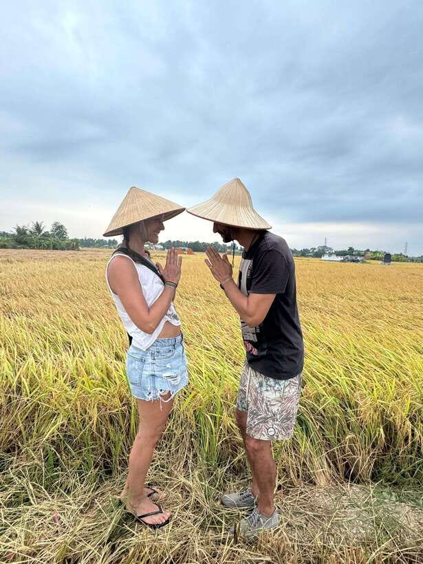 Ho Chi Minh City: 2-Day Bike & Kayak Mekong Delta Tour - Afternoon Exploration