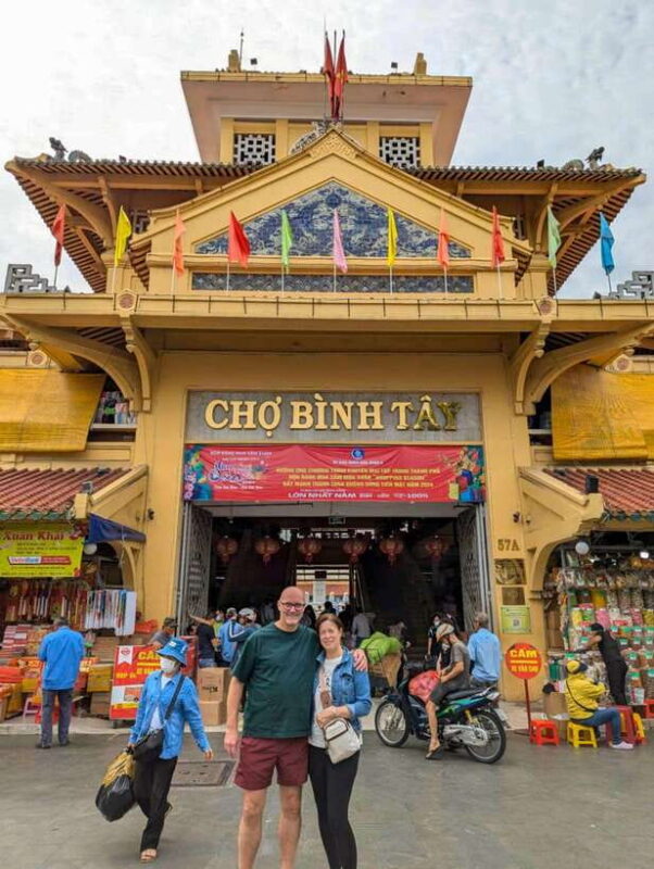 Ho Chi Minh City: Half-day Cyclo Journey Through Chinatown - Cultural Insights of Chinatown