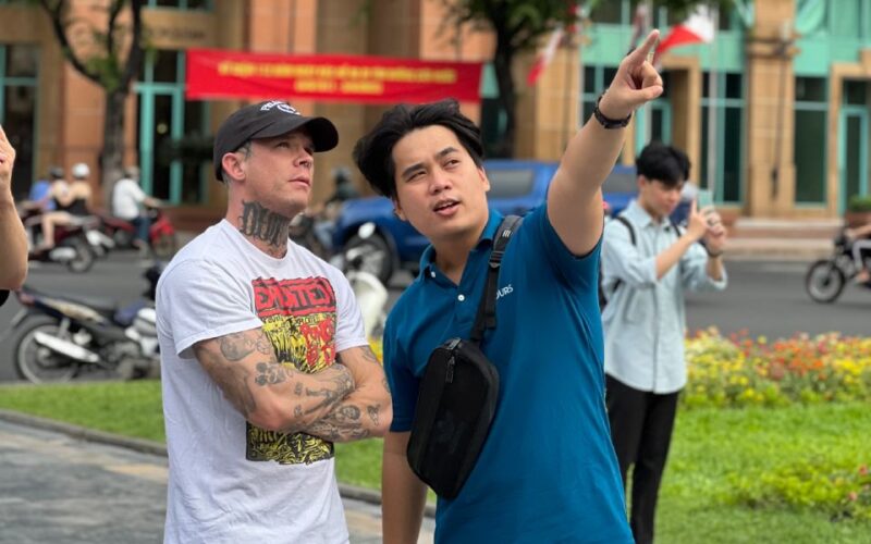 Ho Chi Minh: City Highlights Guided Walking Tour - Highlights of the Itinerary