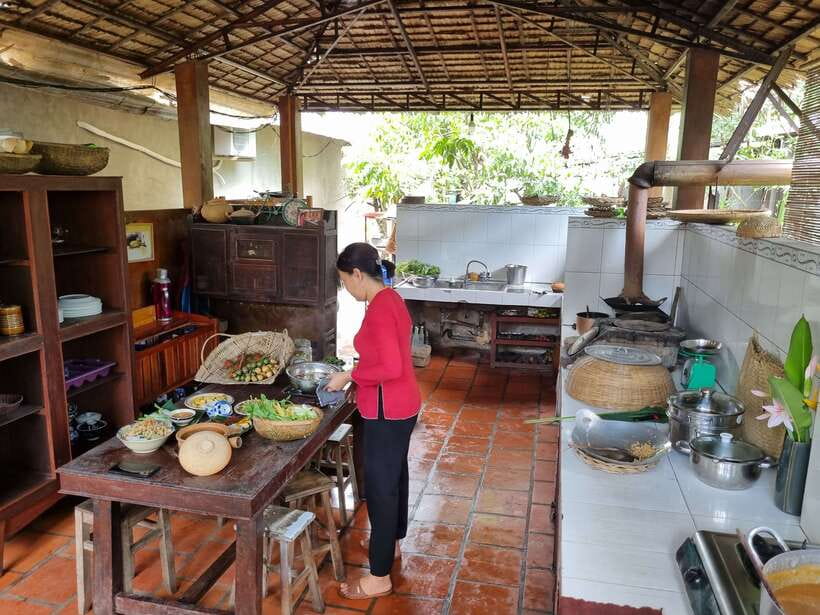 Ho Chi Minh City: Mekong Delta Day Trip With Lunch & Drinks - Local Cuisine and Delicacies