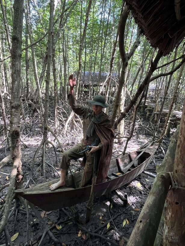Ho Chi Minh City: Monkey Island PRIVATE WITH KAYAK - Savoring Traditional Vietnamese Cuisine