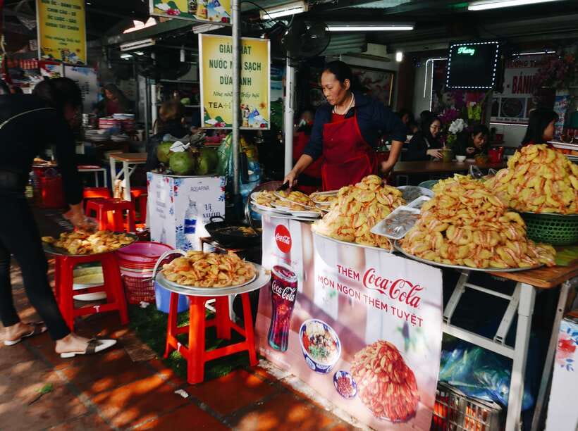 Ho Chi Minh City: Motorcycle Tasting Tour Of Sai Gon - Whats Included in the Tour