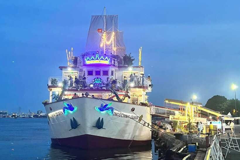 Ho Chi Minh City: Saigon River Dinner Cruise - Entertainment and Cultural Performances