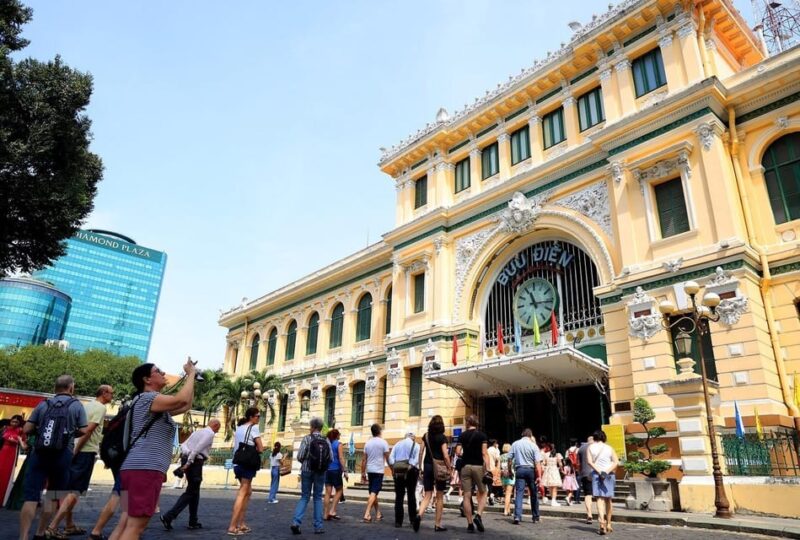 Ho Chi Minh City: Small Group City Half-Day Tour 10 People - Cultural Insights