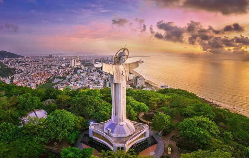 Ho Chi Minh City: Vung Tau Day Trip With Lunch - Exploring Thuy Van Beach