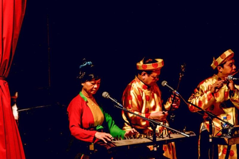 Ho Chi Minh City: Water Puppet Show and Dinner - Inclusions and Amenities