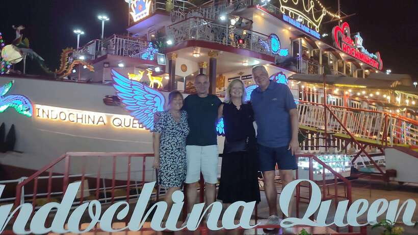 Ho Chi Minh City: Water Puppet Show, Cyclo & Dinner Cruise - Cyclo Tour Exploration