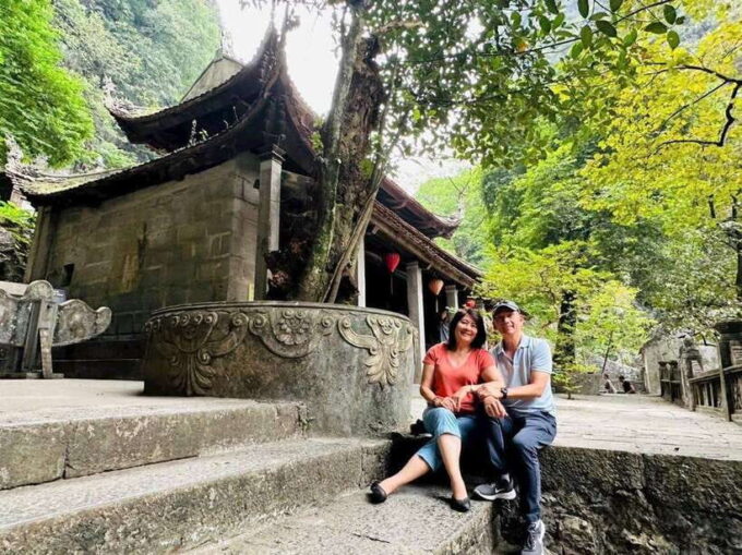 Hoa Lu Ancient Capital - Mua Cave & Tam Coc Boat Trip - Mua Cave Adventure