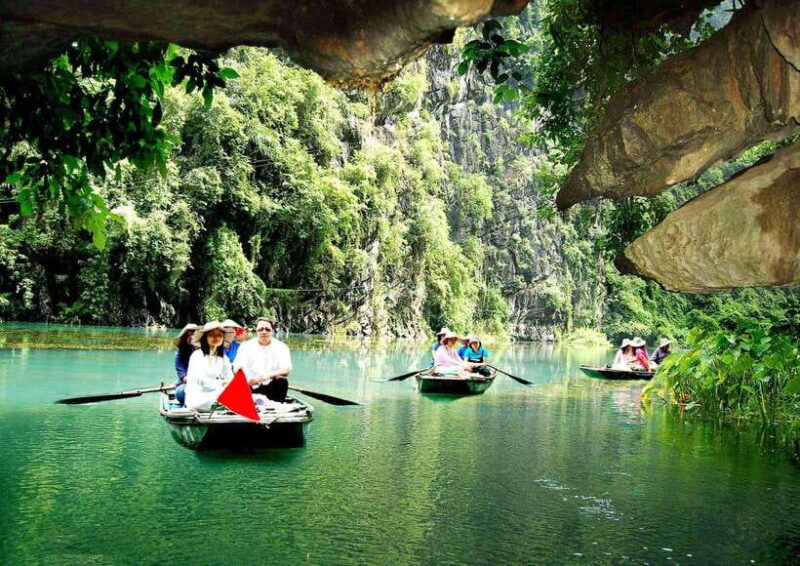 Hoa Lu and Tam Coc in Ninh Binh Full Day Tour - Highlights of Hoa Lu Ancient Capital