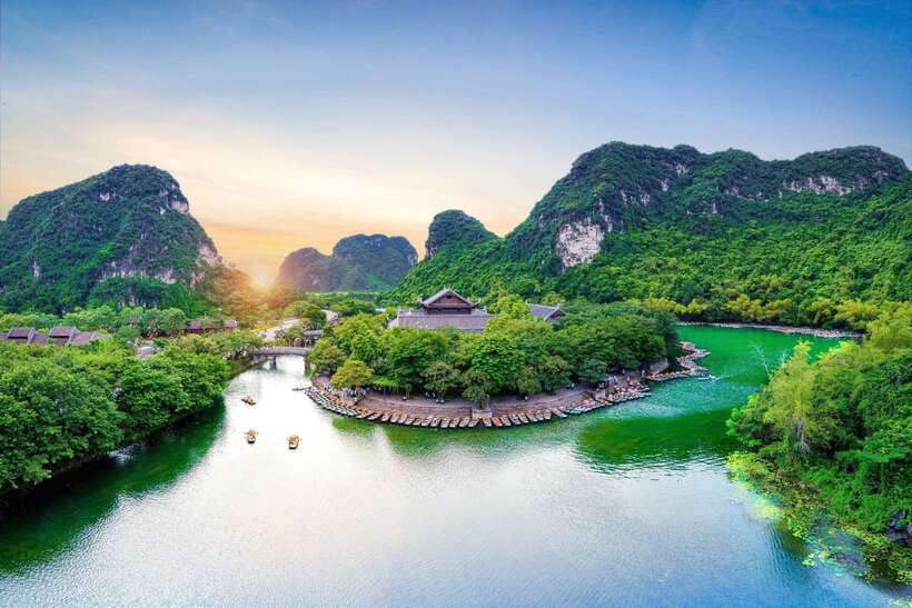 Hoa Lu Tam Coc Mua Cave Day Trip, Boat & Bike - Best Selling - Reasons to Book This Tour