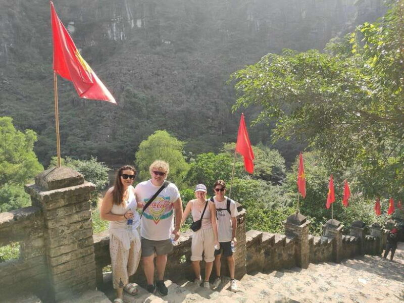 Hoa Lu, Trang An and Mua Cave Full-day Tour - Pickup and Transportation