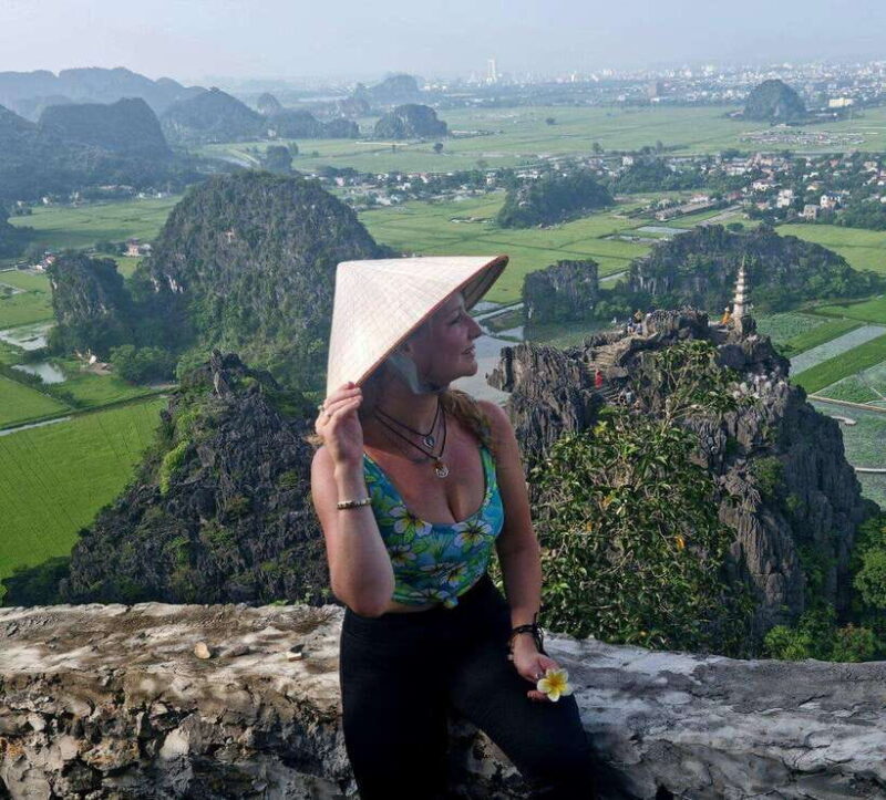 Hoa Lu, Trang An and Mua Cave Full-day Tour - Exploring Trang An