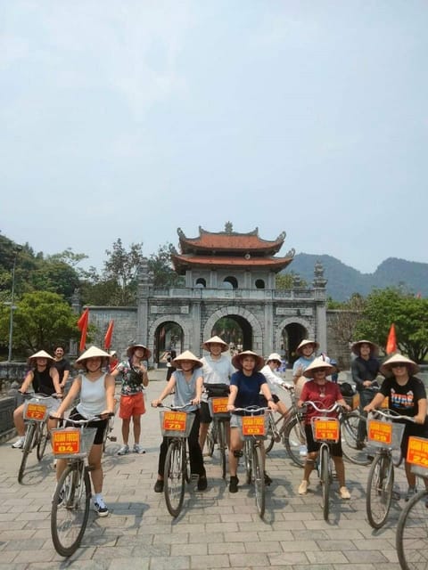 Hoa Lu- Trang an - Mua Cave by Limousine Day Trip - Pickup and Dropoff