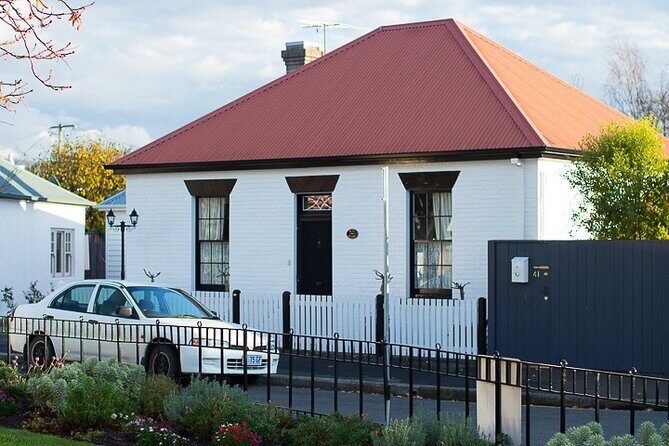 Hobart City Sightseeing Tour including MONA Admission - The Highlight: MONA (Museum of Old and New Art)