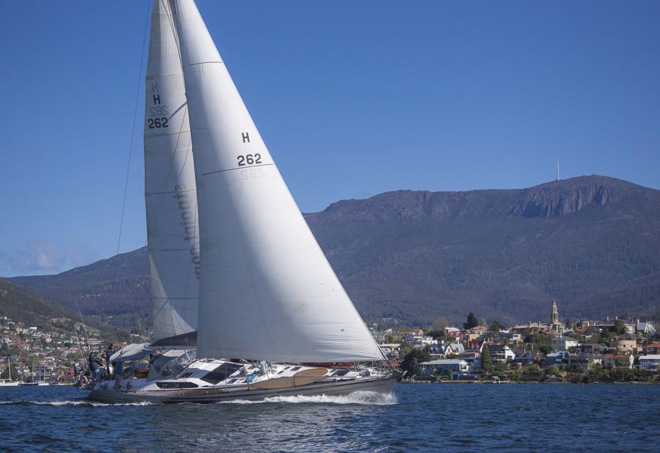 Hobart: Luxury Yacht Scenic Sailing Tour With Snacks - Customer Reviews