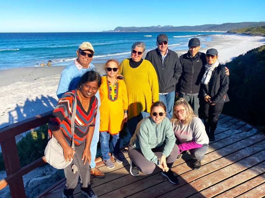Hobart: Wineglass Bay, Freycinet Park, and Richmond Tour - Group Size and Language Options