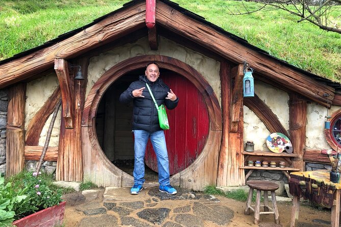 Hobbiton Movie Set Day Tour - Traveler Requirements