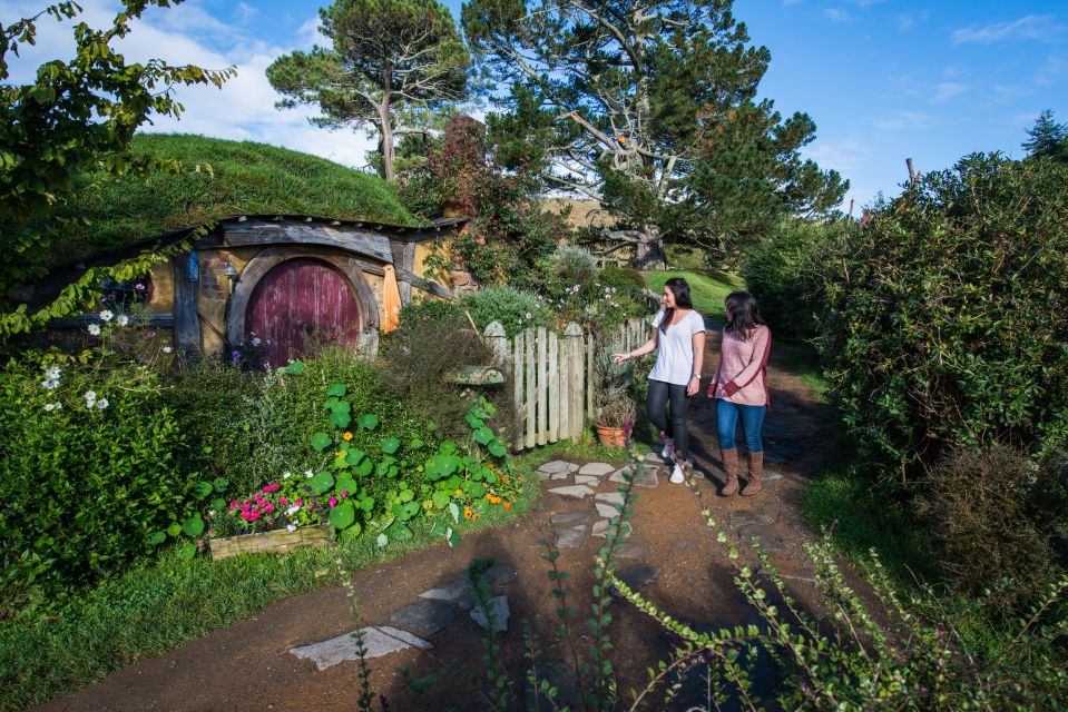 Hobbiton Movie Set & Rotorua Premium Day Tour From Auckland - Inclusions and Important Information