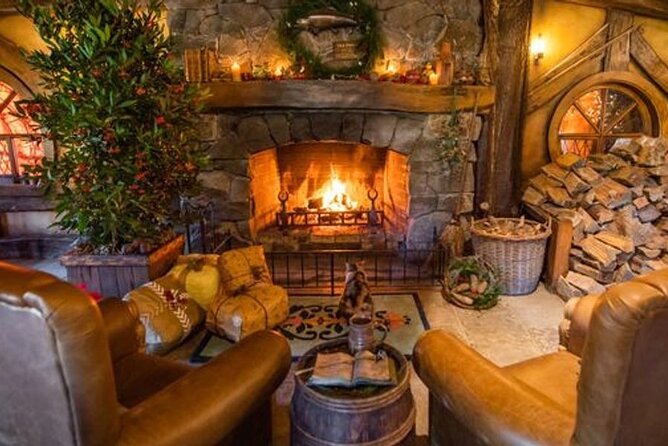 Hobbiton Movie Set Tour to Blue Springs and Mineral Spa - Relaxation at Mineral Spa