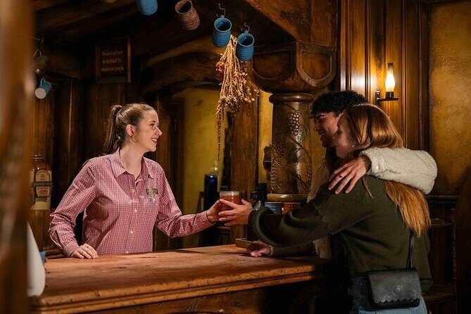 Hobbiton Movie Set & Waitomo Glow Worm Caves Private Tour - What’s the Value?