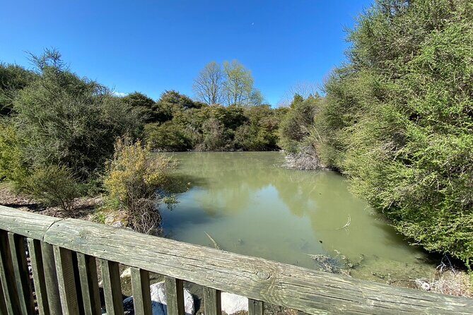 Hobbiton & Rotorua Small Group Tour from Auckland - FAQ