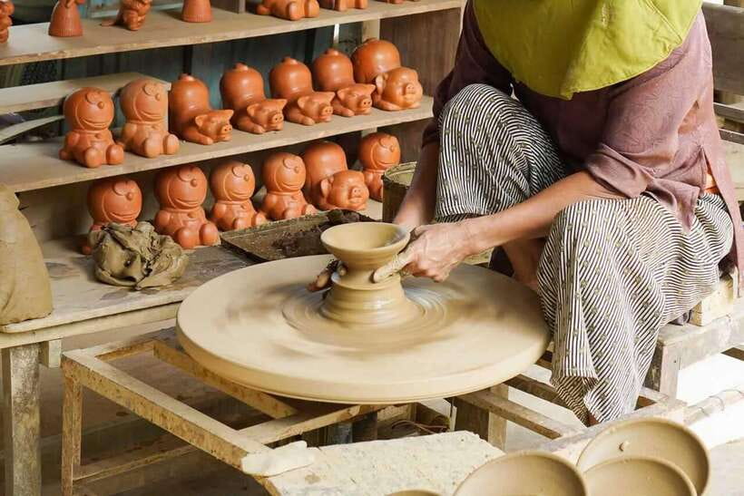Hoi An: 3 Traditional Handicraft Villages In 1 Tour - Thanh Ha Pottery Village Experience
