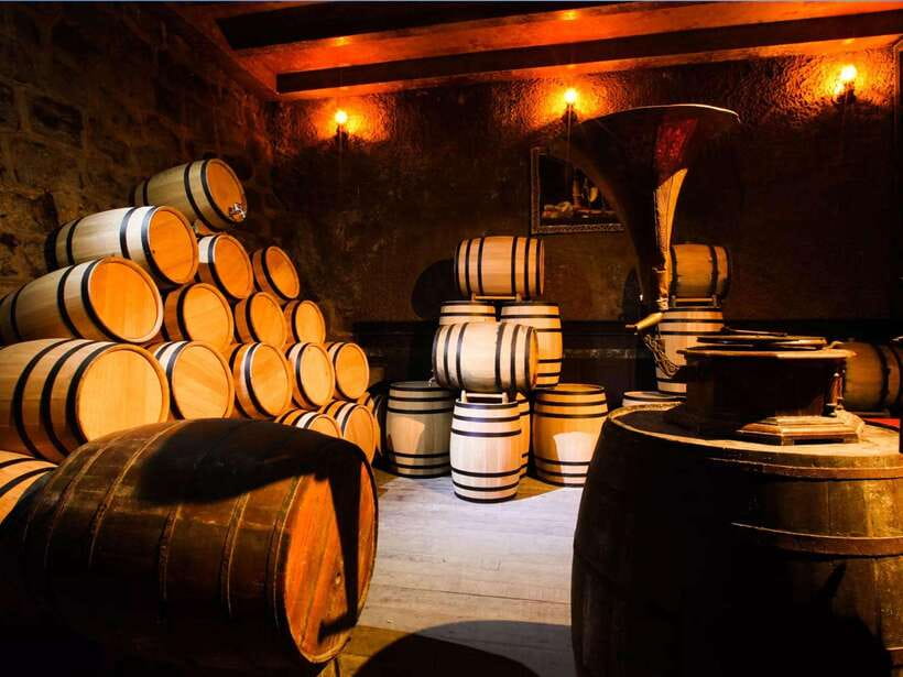 Hoi An: Ba Na Hills and Golden Bridge Private Tour - Exploring the French Village