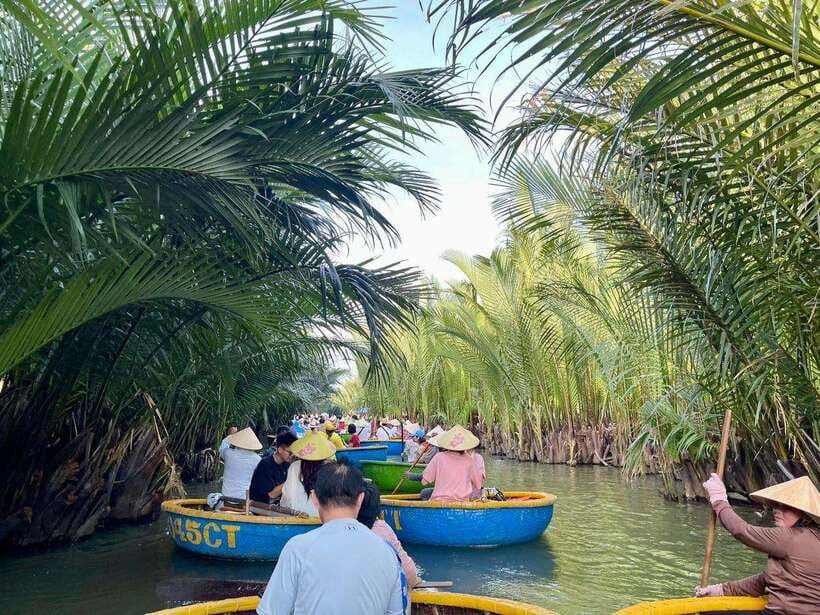 Hoi An: Bamboo Basket Boat Tour With Traditional Meal - What to Bring and Important Information
