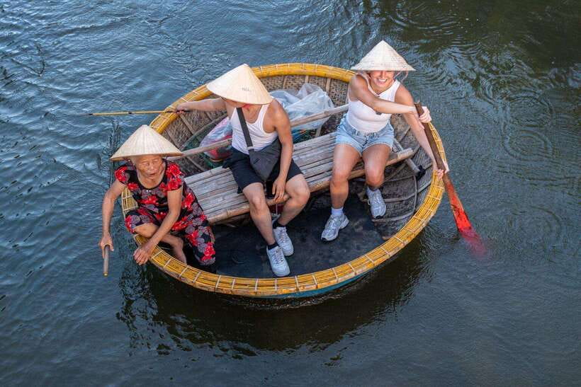 Hoi An: Basket Boat and Fishing Crabs Tour - Itinerary Details