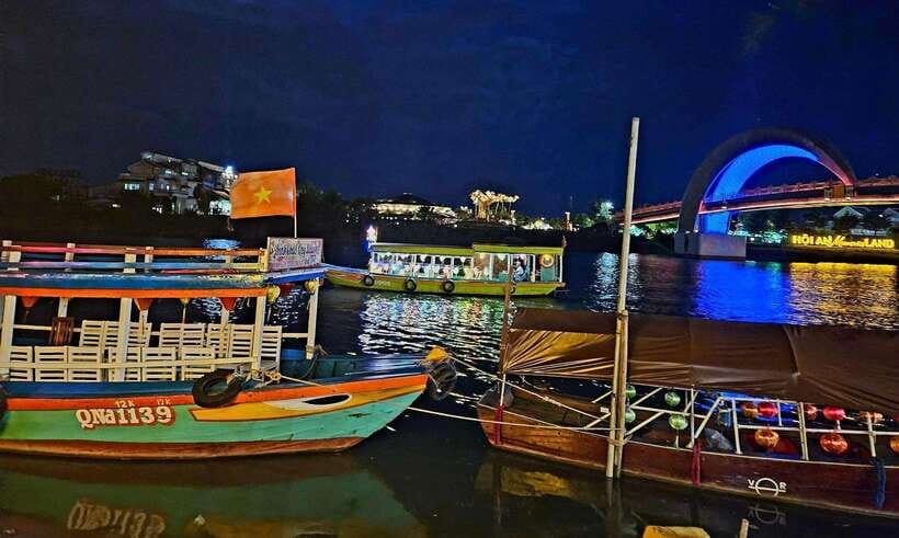 Hoi An: Basket Boat Tour by River Boat and Lantern Release - Meeting and Departure