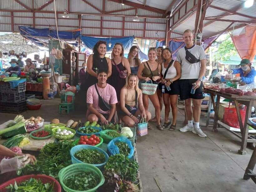 Hoi An: Cam Thanh Cooking Class & My Son Sanctuary Day Tour - Exploring My Son Sanctuary