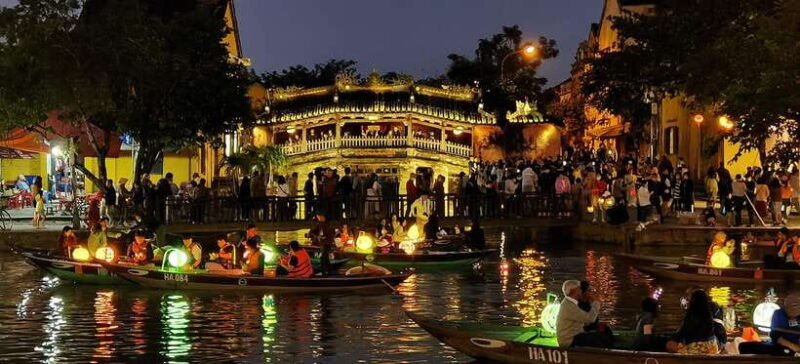 Hoi An: City Tour at Night - The Magical Sampan Boat Cruise