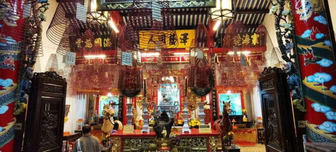 Hoi An: City Tour at Night - Included Services and Amenities