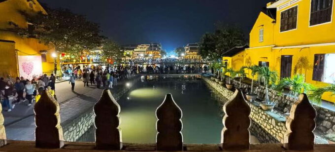 Hoi An: City Tour at Night - Booking and Availability Details