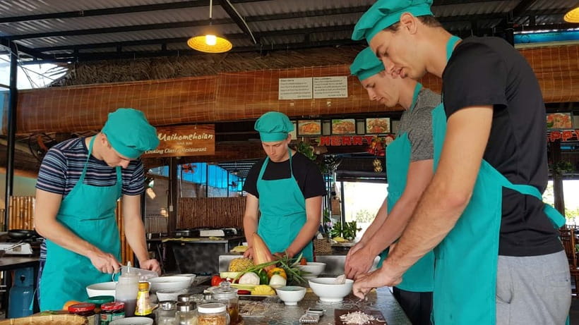 Hoi An Cooking Class With Market and Bamboo Basket Boat Tour - The Midday Experiences