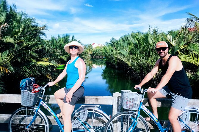 Hoi an Countryside Cycling Tour - Exploring Tra Que Vegetable Village